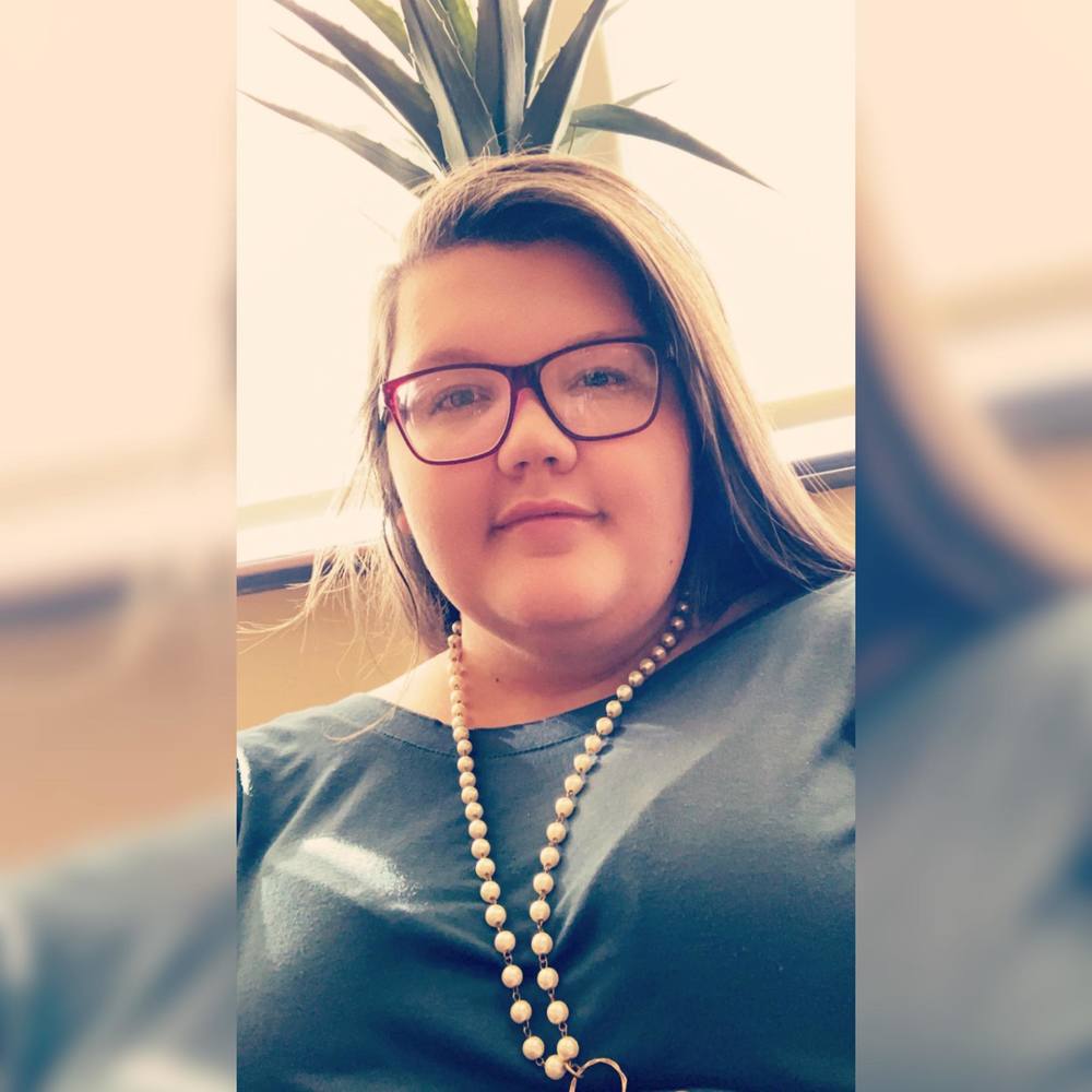 Meet your Posher, Whitney